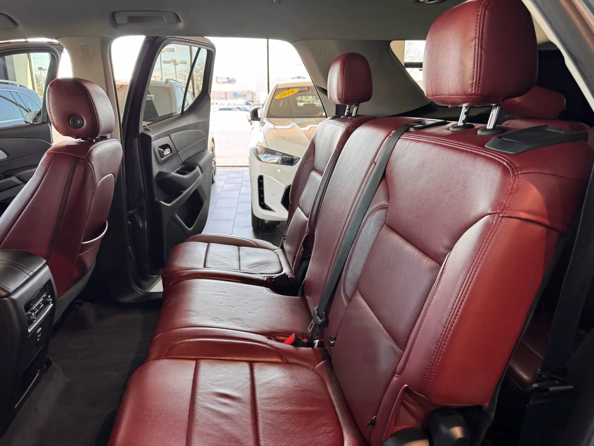 Used 2020 Chevrolet Traverse LS image 20