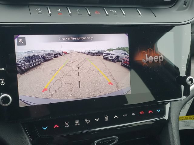 New 2026 Jeep Grand Cherokee Limited w/ Limited Altitude Package AWD/4WD image 27