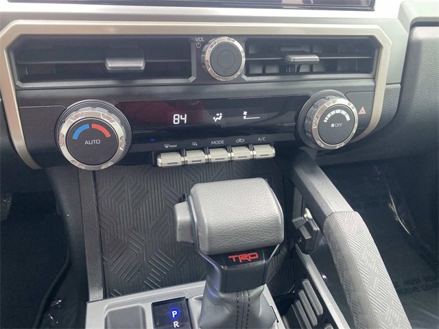 Used 2024 Toyota Tacoma TRD Off-Road image 26