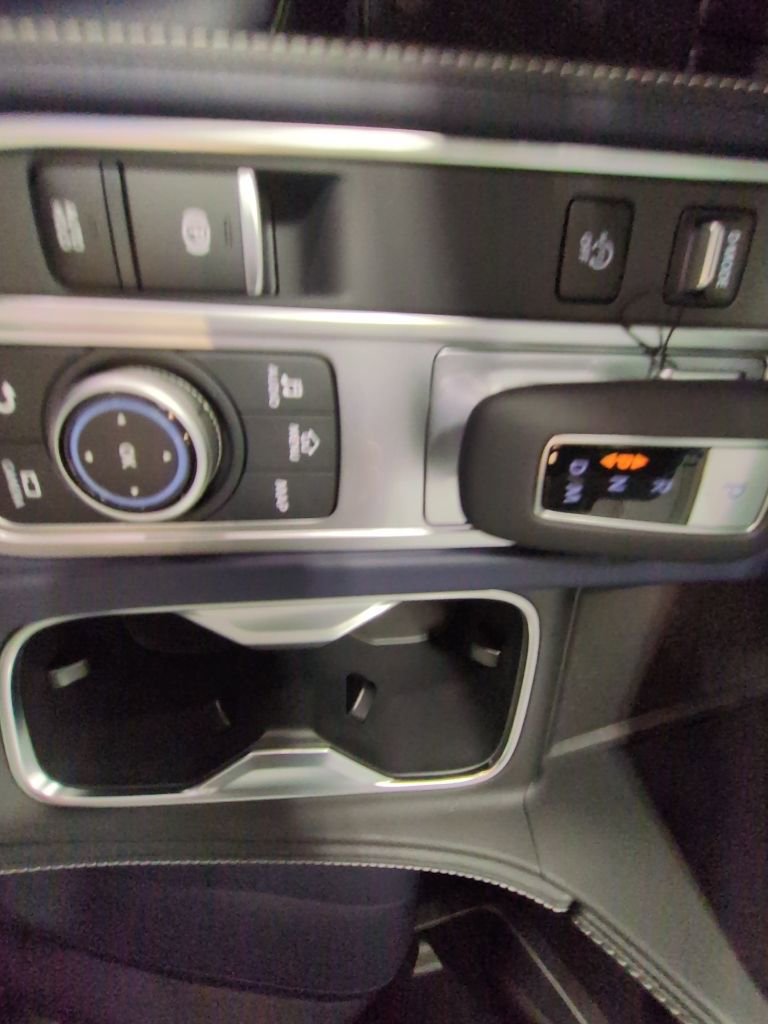 New 2026 INFINITI QX60 Sport w/ Dark Cargo Package image 17