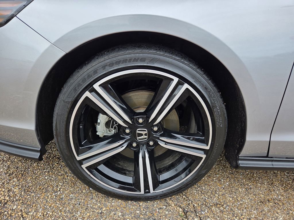 Used 2023 Honda Accord Sport image 26