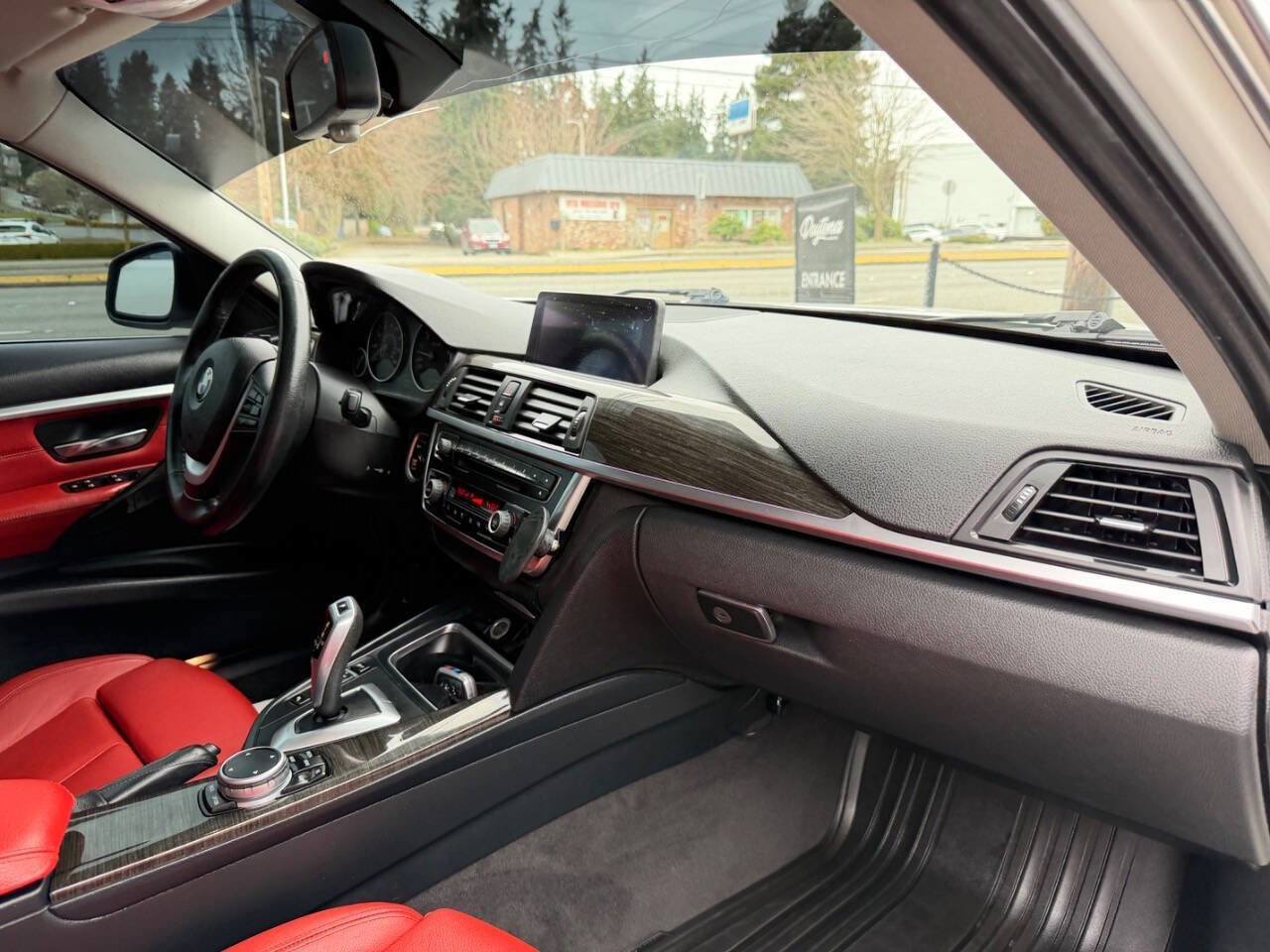 Used 2014 BMW 335i Sedan image 21