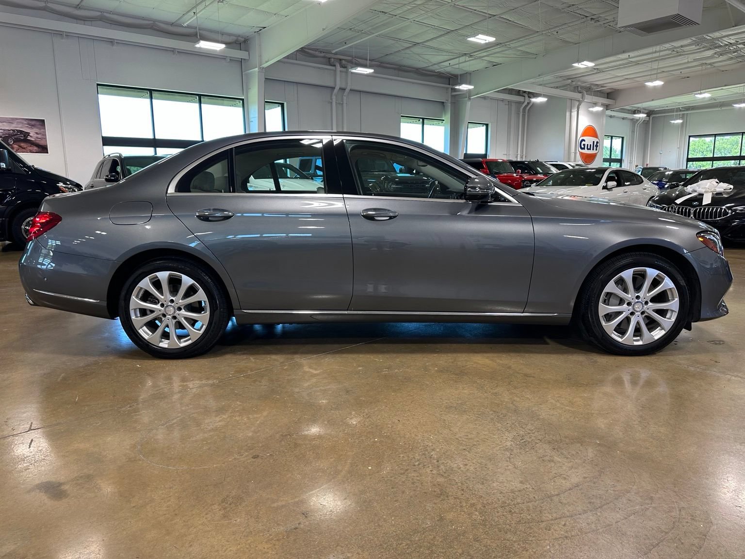 Used 2017 Mercedes-Benz E 300 image 9