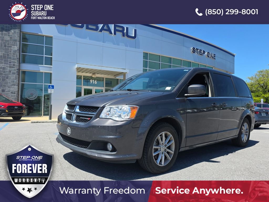 Used 2018 Dodge Grand Caravan SXT image 1
