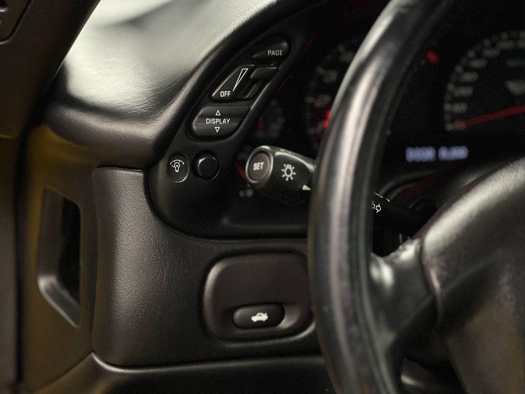 Used 2003 Chevrolet Corvette Z06 w/ Memory Package, 3 Drivers image 14