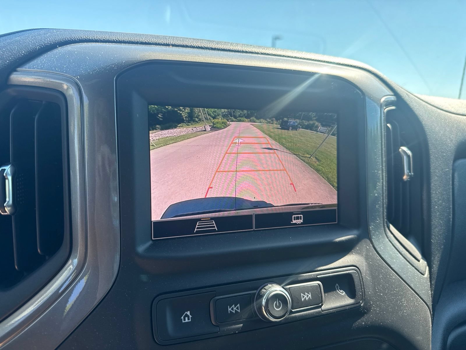 New 2026 Chevrolet Silverado 1500 Custom w/ Turbomax Blackout Package AWD/4WD image 28