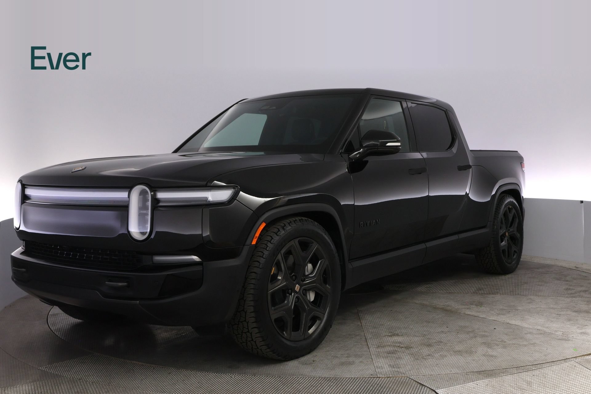Used 2026 Rivian R1T Adventure AWD/4WD image 2