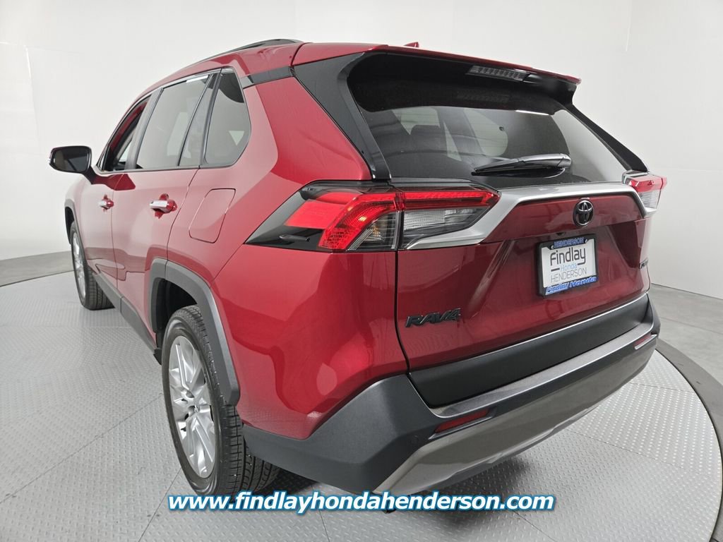 Used 2023 Toyota RAV4 Limited FWD image 4
