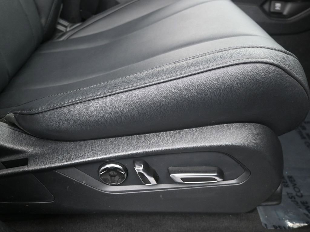 Used 2023 Acura MDX SH-AWD image 10