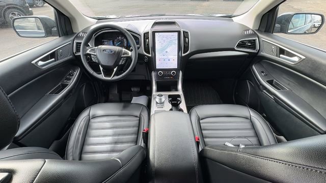 Certified 2023 Ford Edge SEL w/ Convenience Package AWD/4WD image 12
