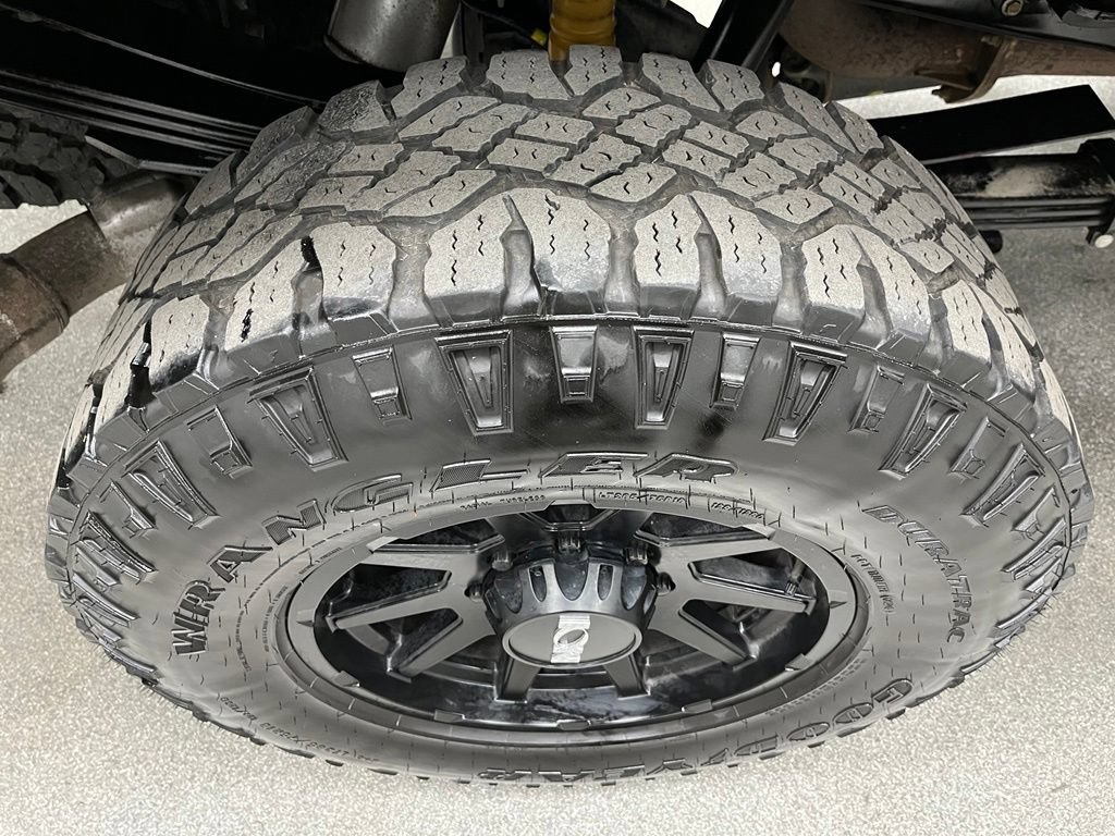 Used 2024 Ford F350 Lariat w/ Lariat Ultimate Package AWD/4WD image 15