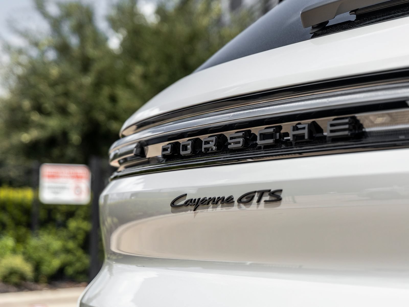 Certified 2025 Porsche Cayenne GTS AWD/4WD image 15