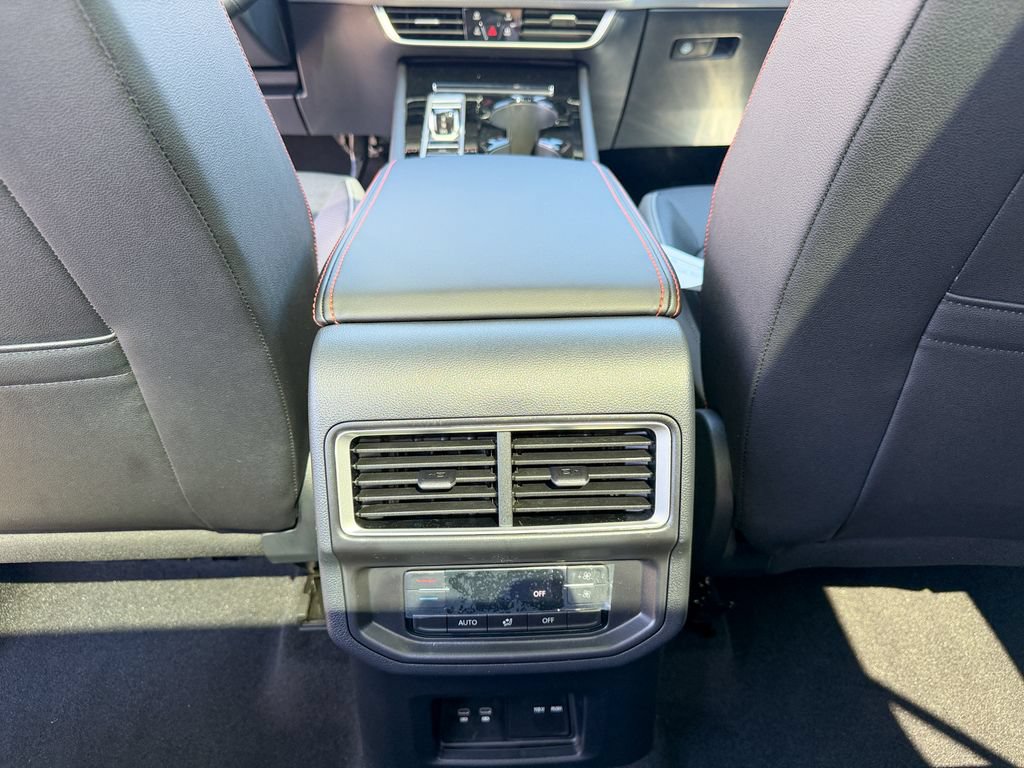 New 2026 Volkswagen Atlas Peak Edition AWD/4WD image 26