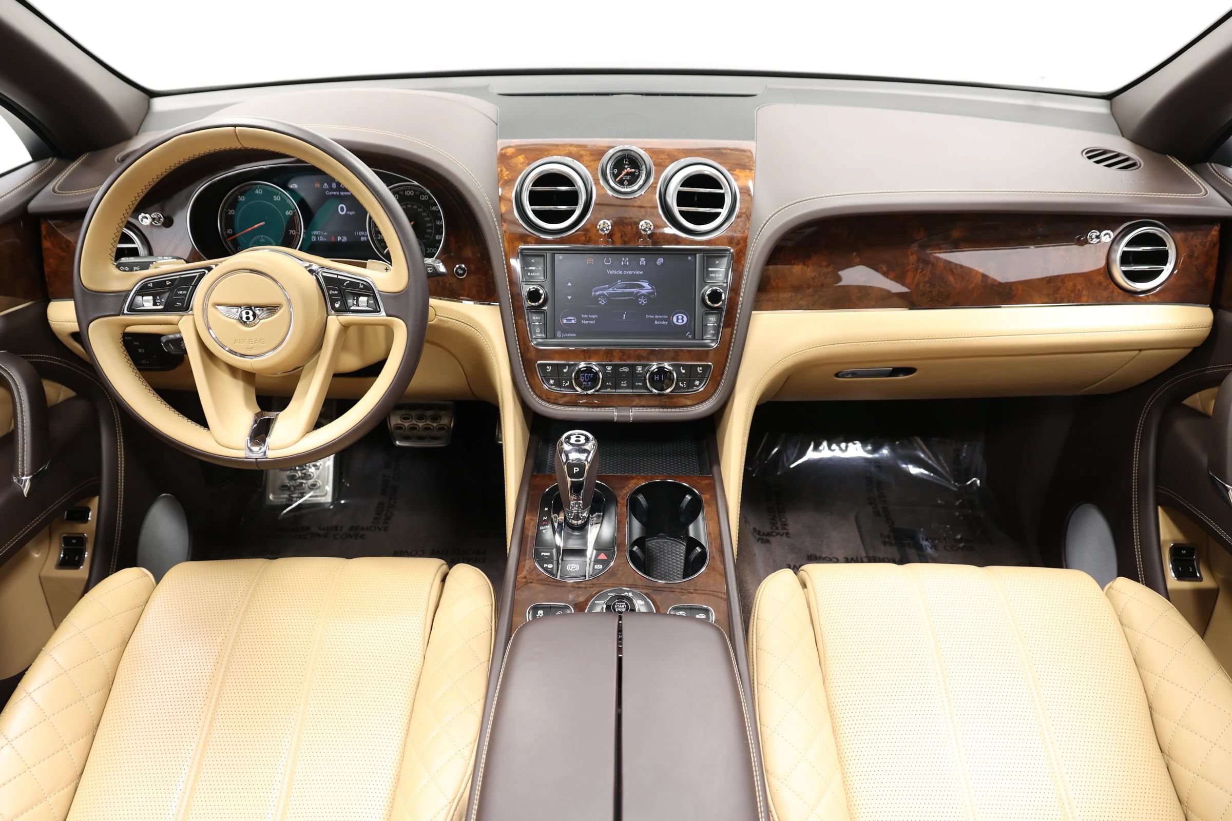 Used 2018 Bentley Bentayga AWD/4WD image 47