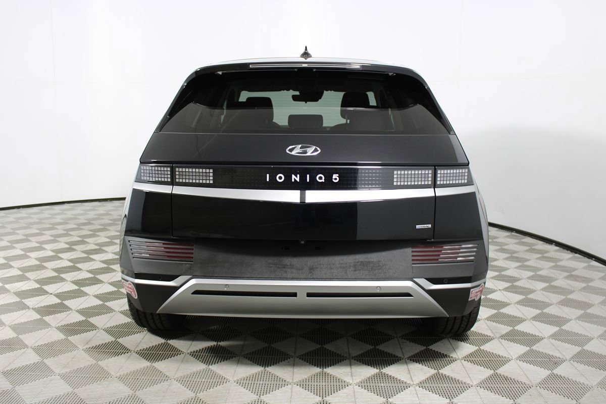 Used 2023 Hyundai Ioniq 5 SE w/ Cargo Package image 34