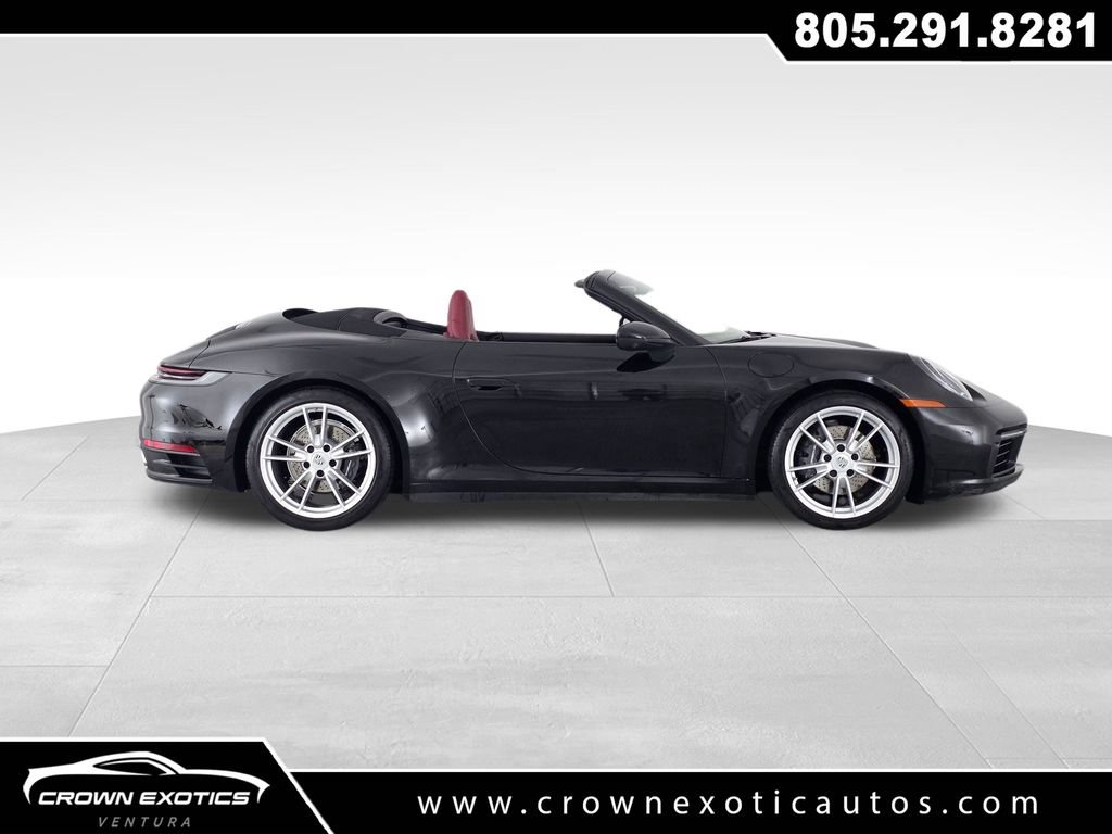Used 2024 Porsche 911 Carrera RWD image 8