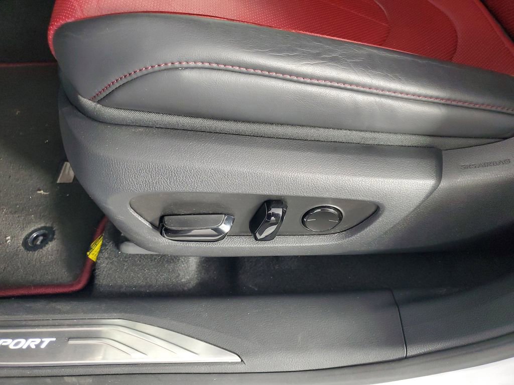 Used 2024 Lexus RX 500h F Sport w/ Convenience Package image 33