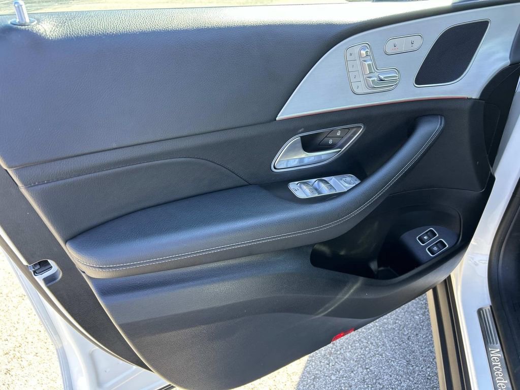 Used 2024 Mercedes-Benz GLE 450e 4MATIC image 18