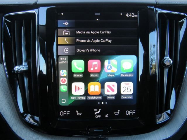 Used 2020 Volvo XC60 T8 Inscription image 45