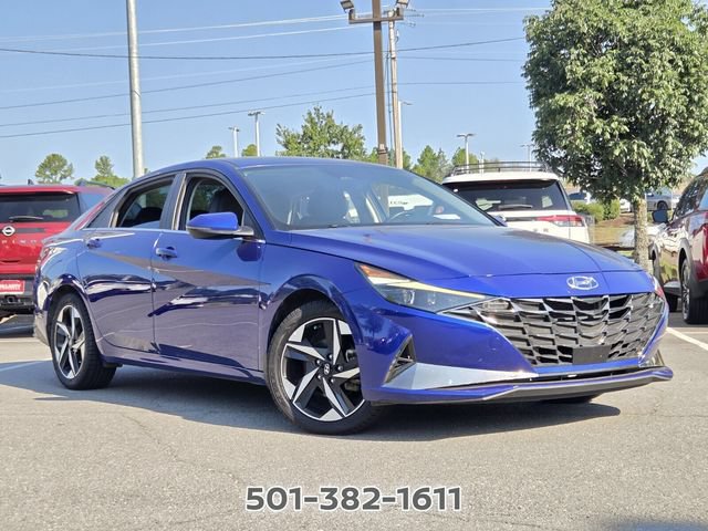 Used 2023 Hyundai Elantra Limited w/ Winter Weather Package FWD image 21