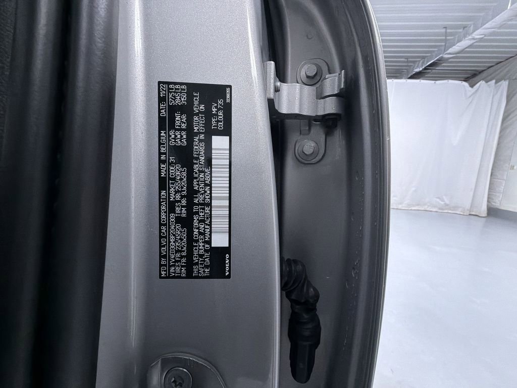 Used 2023 Volvo C40 P8 Recharge Ultimate w/ Protection Package Premier image 15