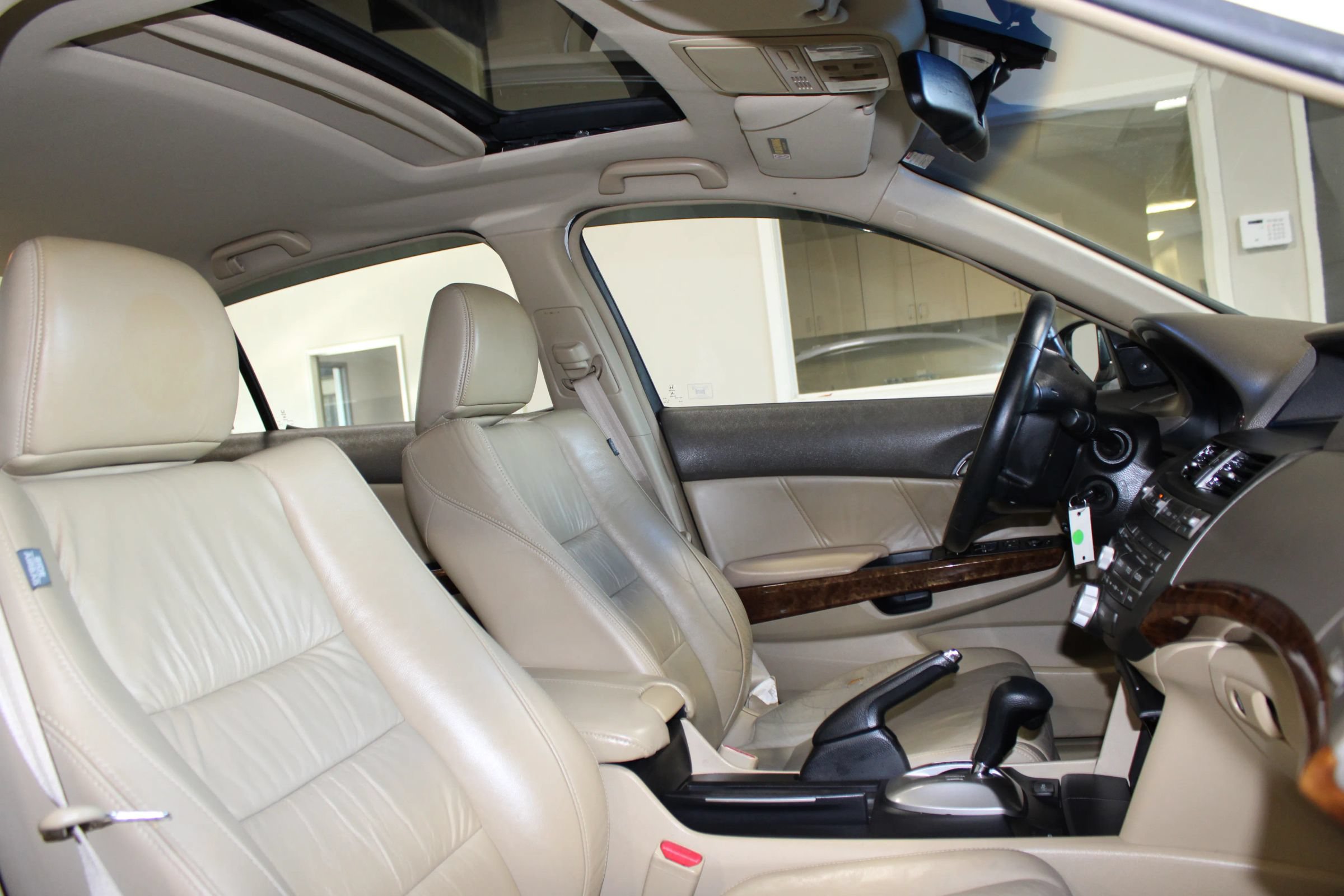 Used 2008 Honda Accord EX-L image 29
