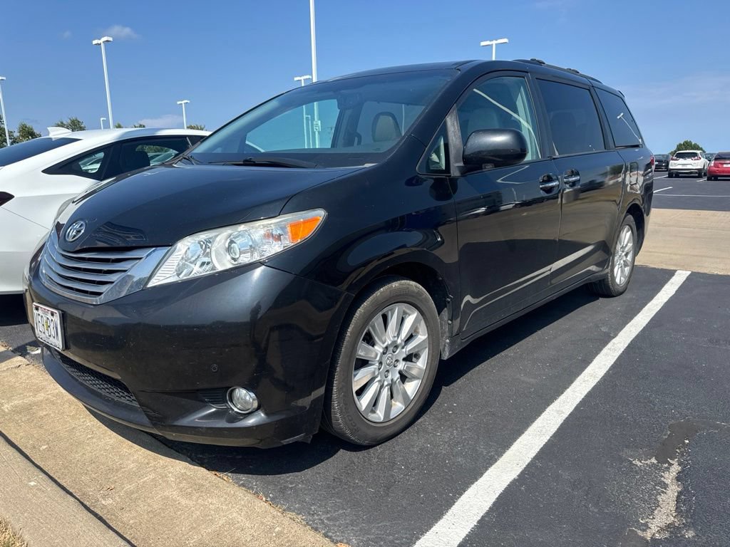 Used 2012 Toyota Sienna Limited w/ Premium Pkg AWD/4WD video 2