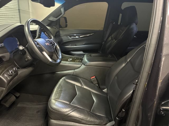 Used 2016 Cadillac Escalade ESV Platinum AWD/4WD image 9