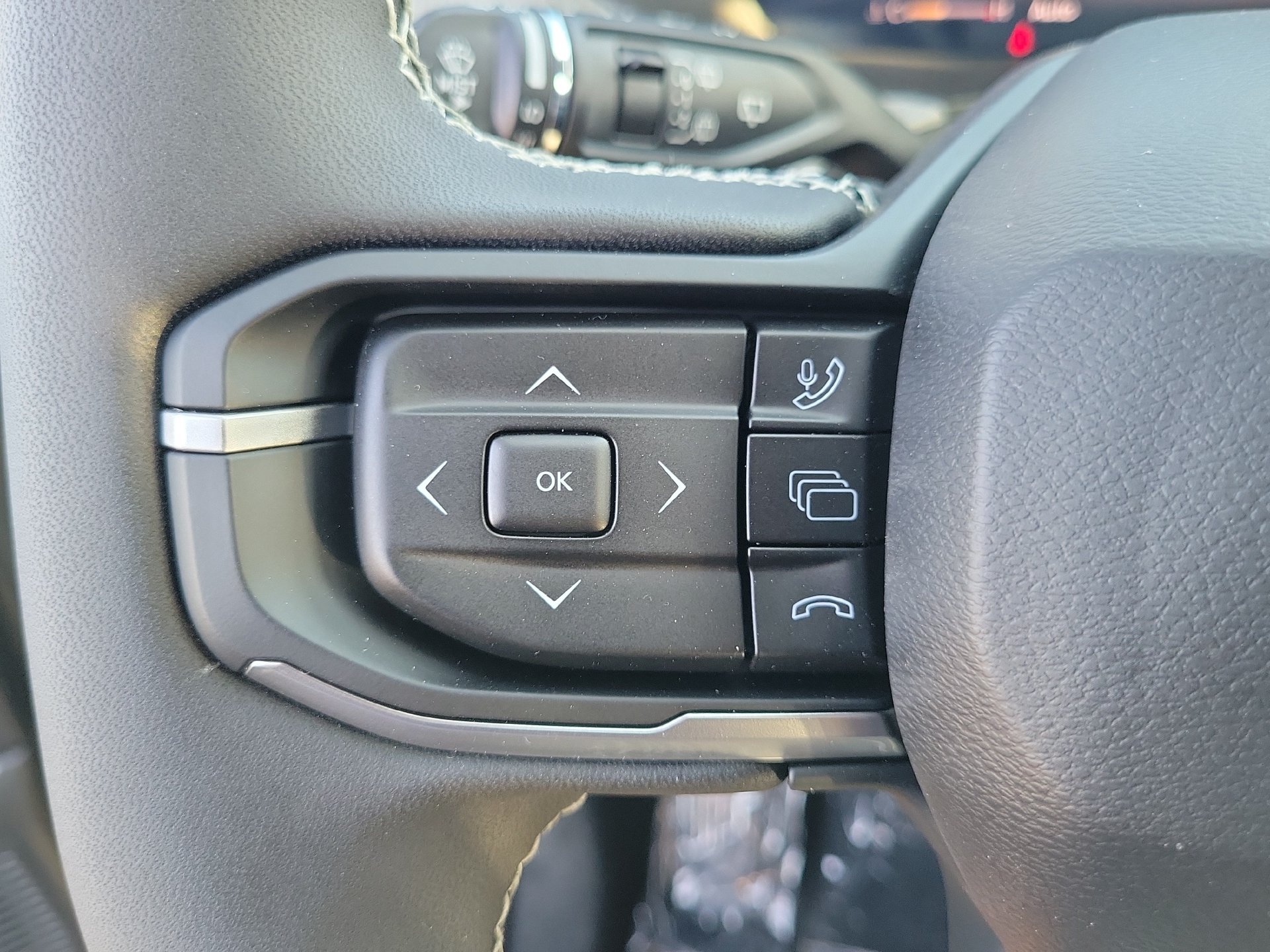 New 2026 Jeep Cherokee Laredo AWD/4WD image 5