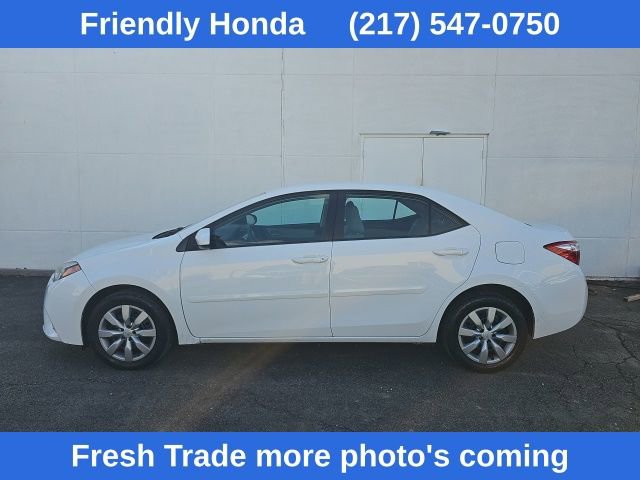 Used 2015 Toyota Corolla LE image 6