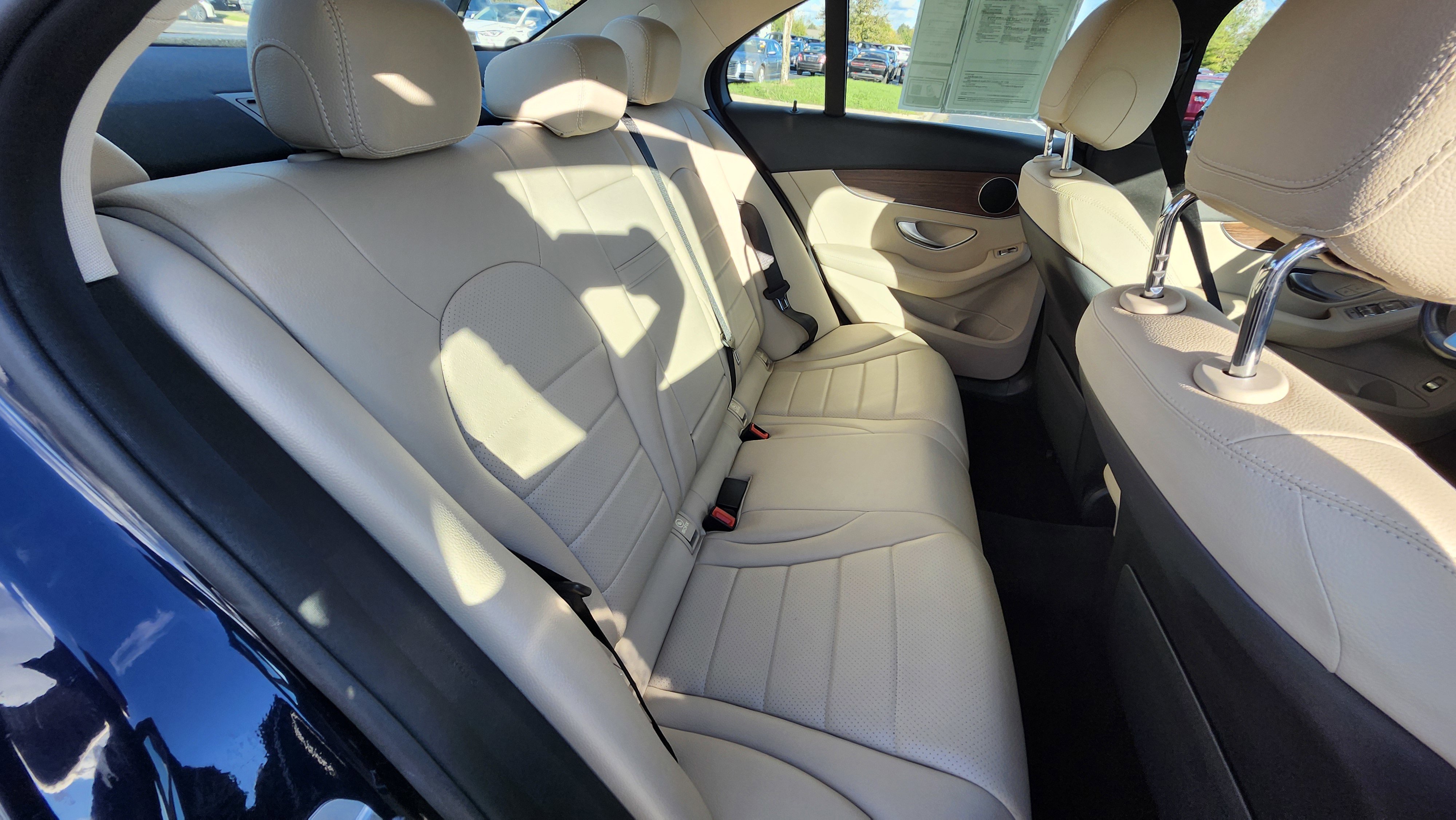 Used 2019 Mercedes-Benz C 300 4MATIC Sedan image 13