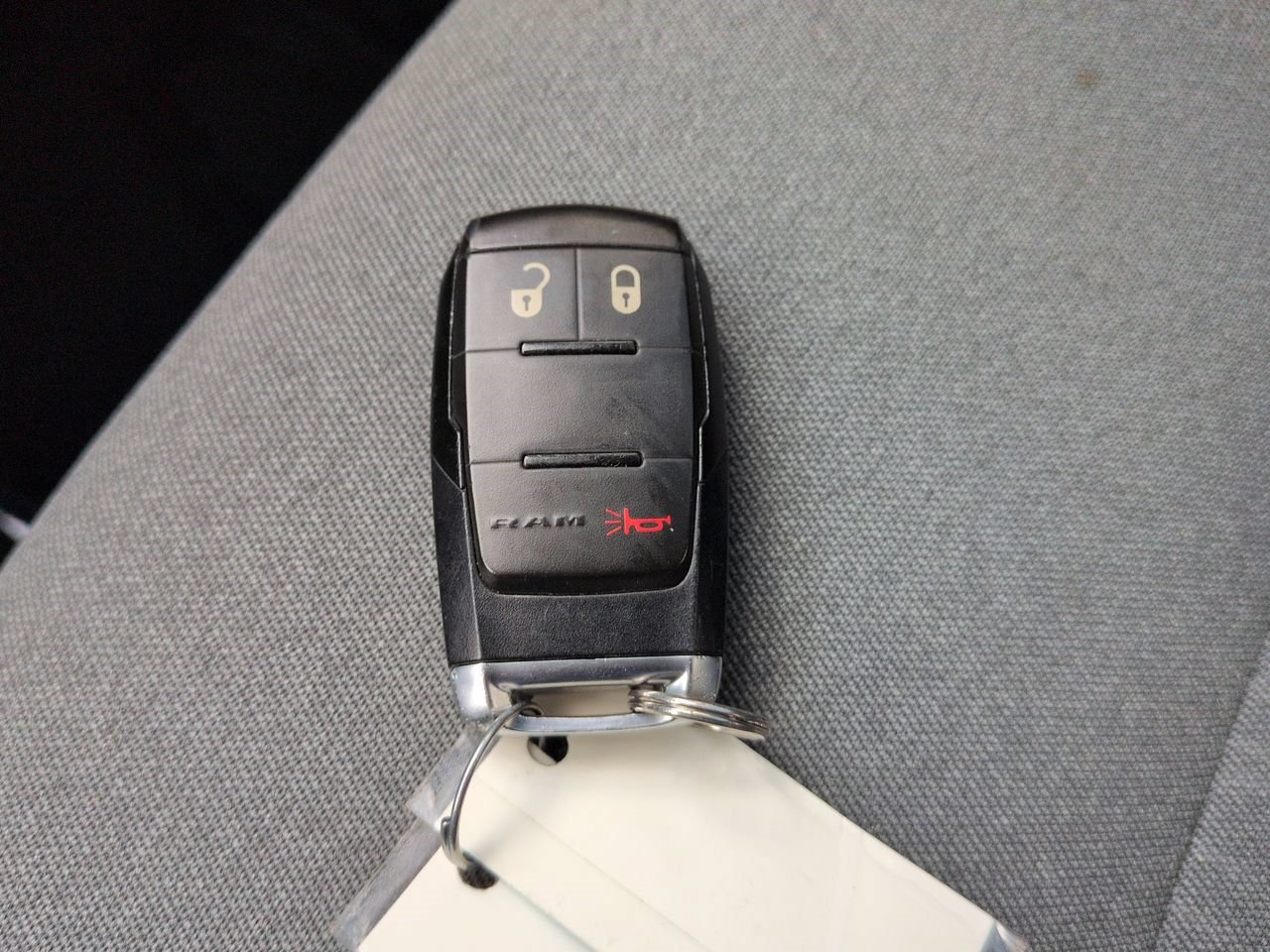 Used 2024 RAM 2500 Big Horn AWD/4WD image 31