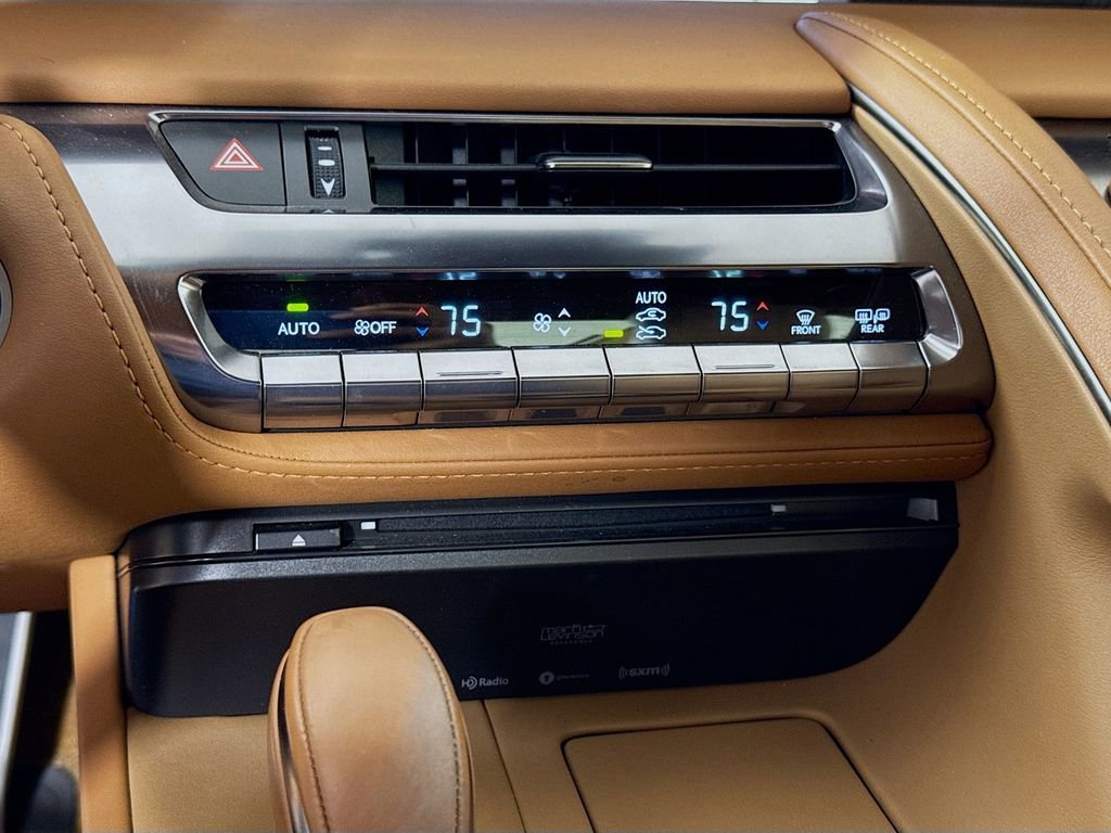 Used 2018 Lexus LC 500 Coupe image 16