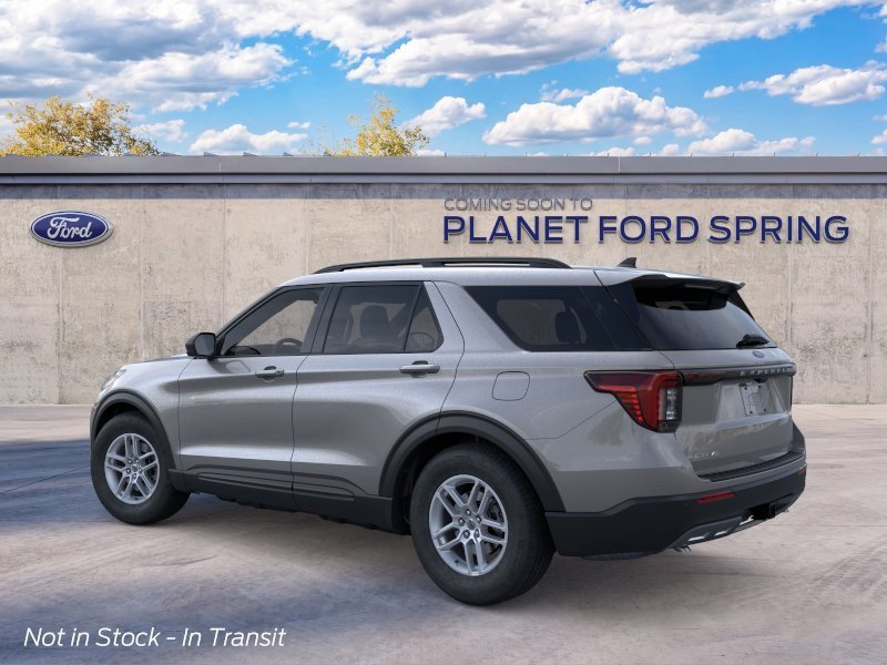 New 2026 Ford Explorer Active RWD image 5