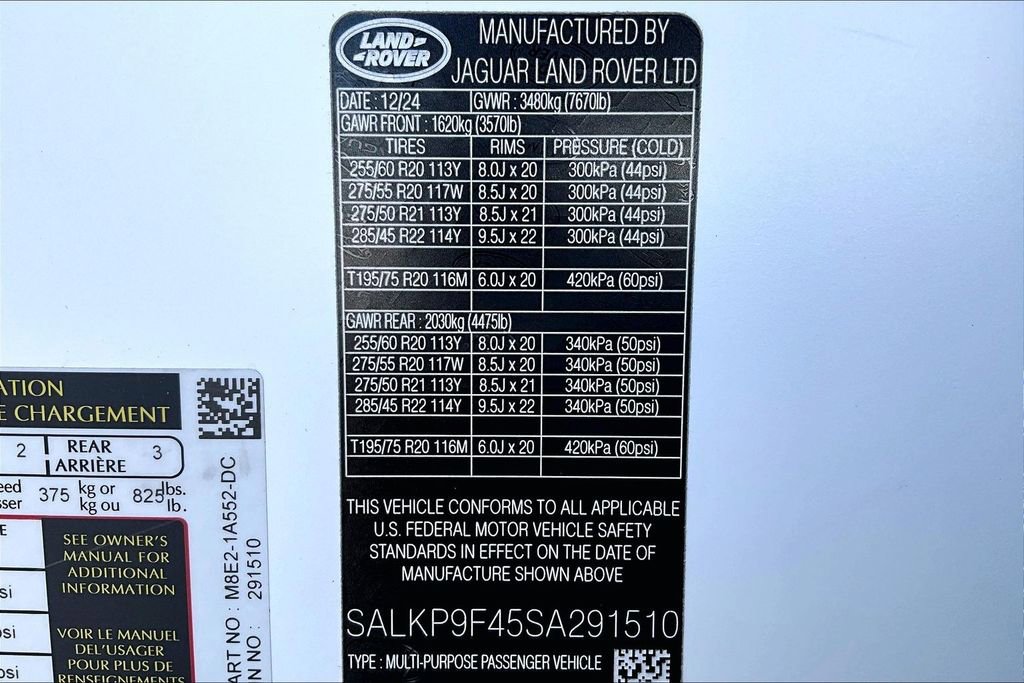 Used 2025 Land Rover Range Rover SE image 18