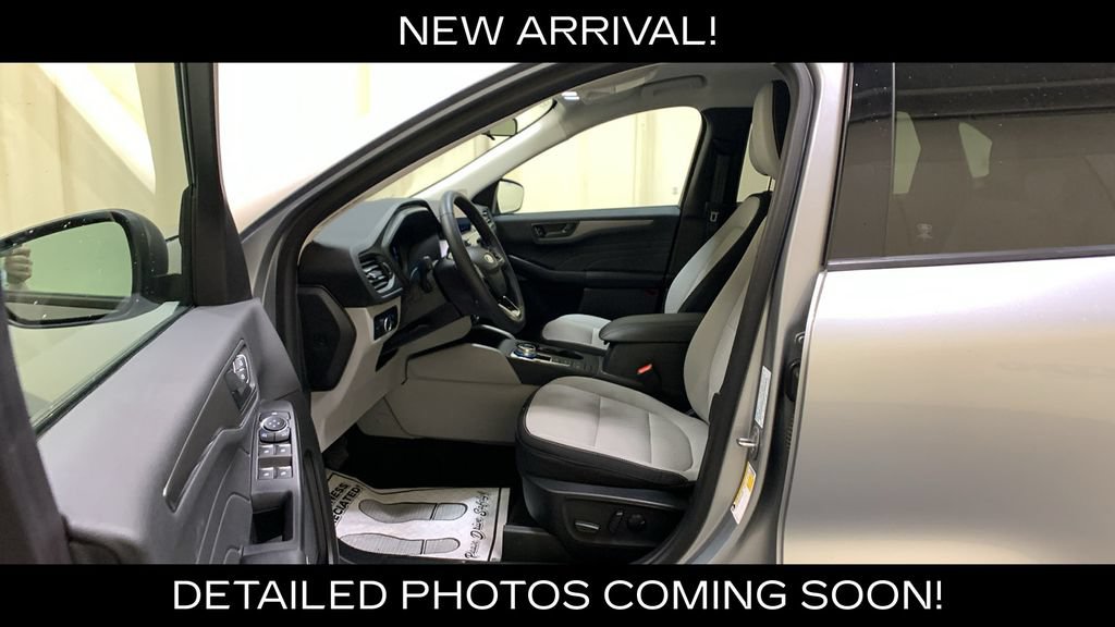 Used 2023 Ford Escape Active AWD/4WD image 26