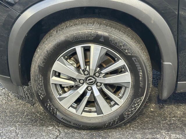 Certified 2025 Nissan Pathfinder SL image 10