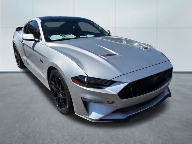 Used 2018 Ford Mustang GT w/ Black Accent Pkg image 4