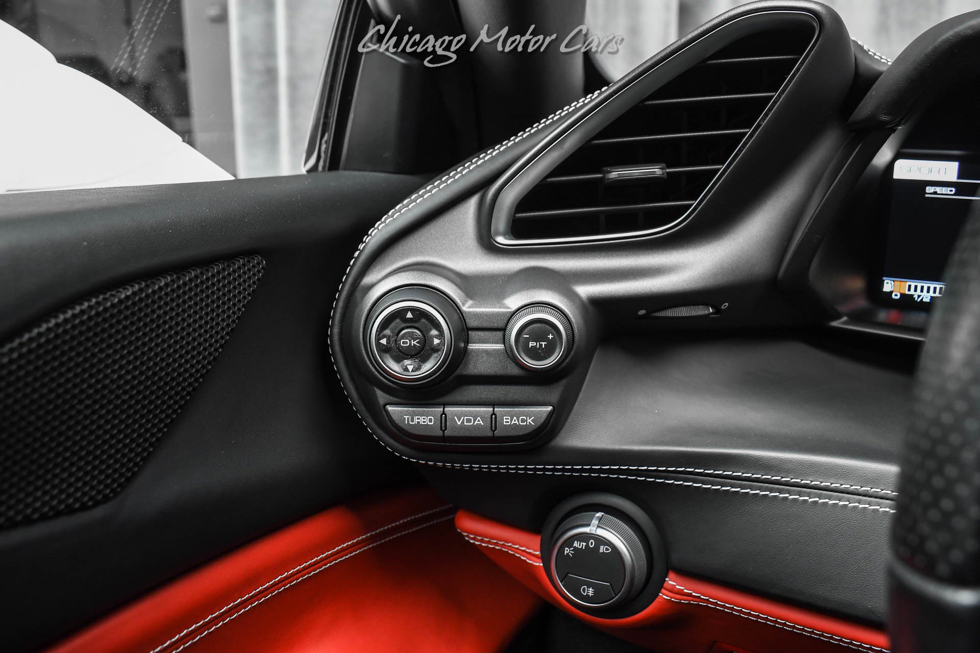 Used 2019 Ferrari 488 GTB image 12