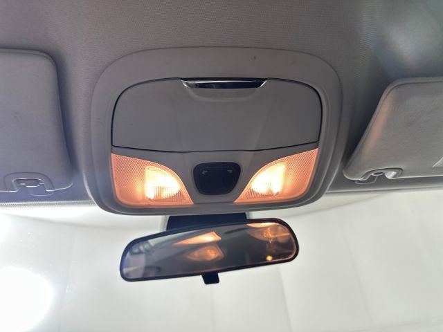 Used 2019 Jeep Cherokee Latitude w/ Cold Weather Group image 24