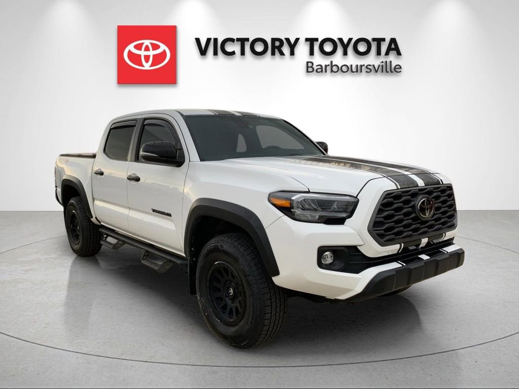 Used 2022 Toyota Tacoma TRD Off-Road w/ Technology Package image 5