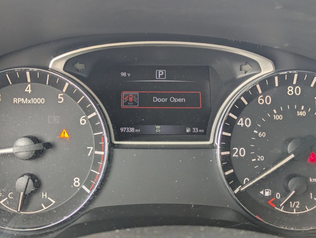 Used 2019 Nissan Pathfinder S FWD image 22