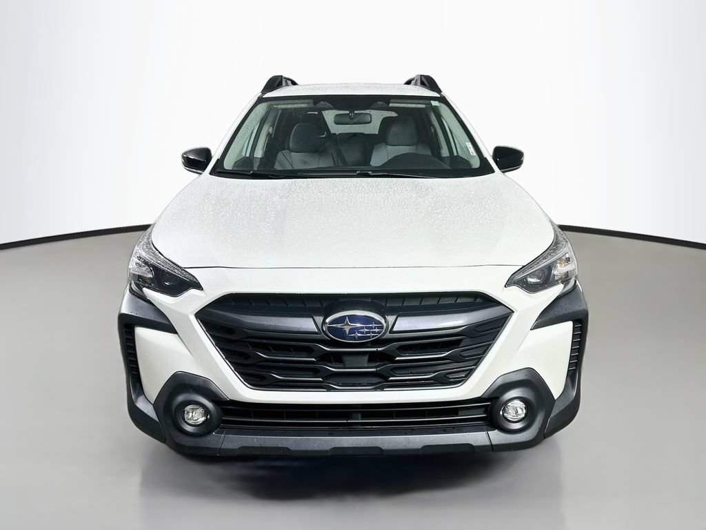 Used 2024 Subaru Outback Premium AWD/4WD image 2