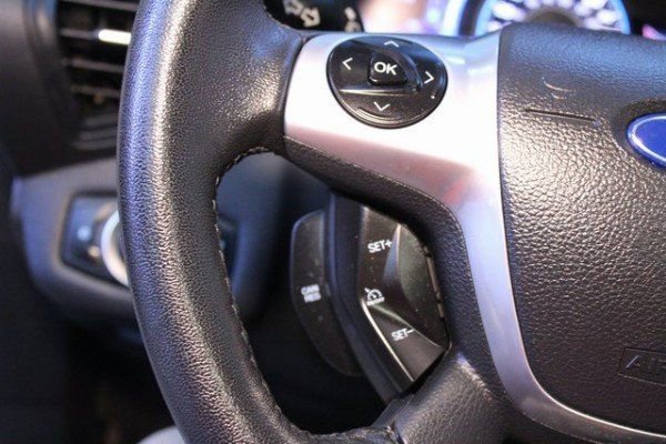 Used 2016 Ford C-MAX Energi SEL image 21