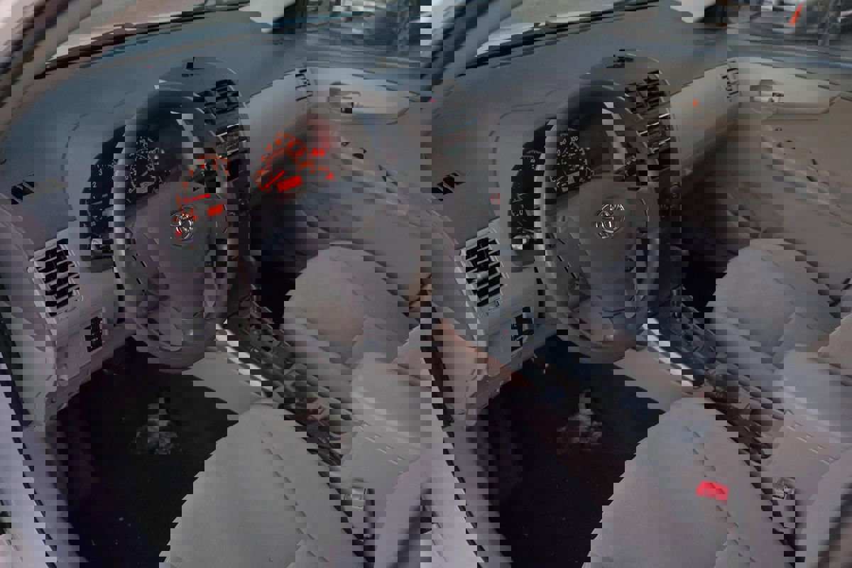 Used 2009 Toyota Corolla LE image 14