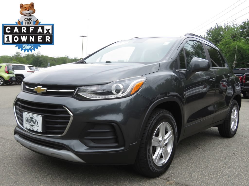 Used 2017 Chevrolet Trax LT w/ LT Convenience Package AWD/4WD image 1