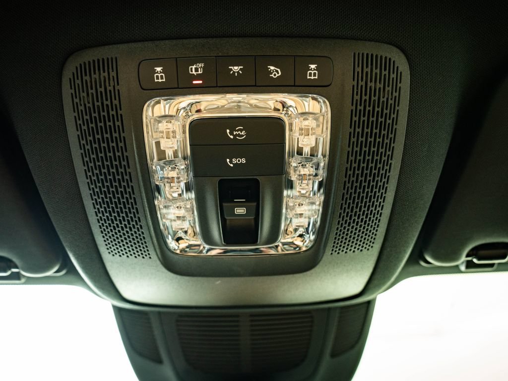 New 2026 Mercedes-Benz GLS 450 4MATIC image 42