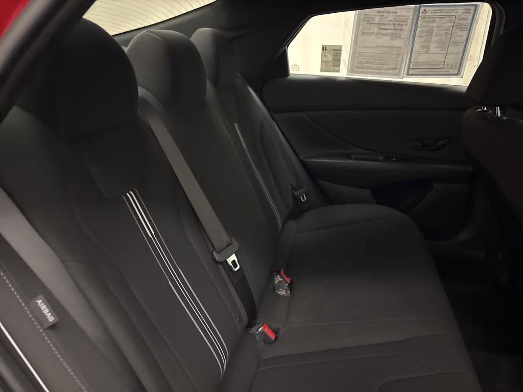 Certified 2026 Hyundai Elantra Sport FWD image 17