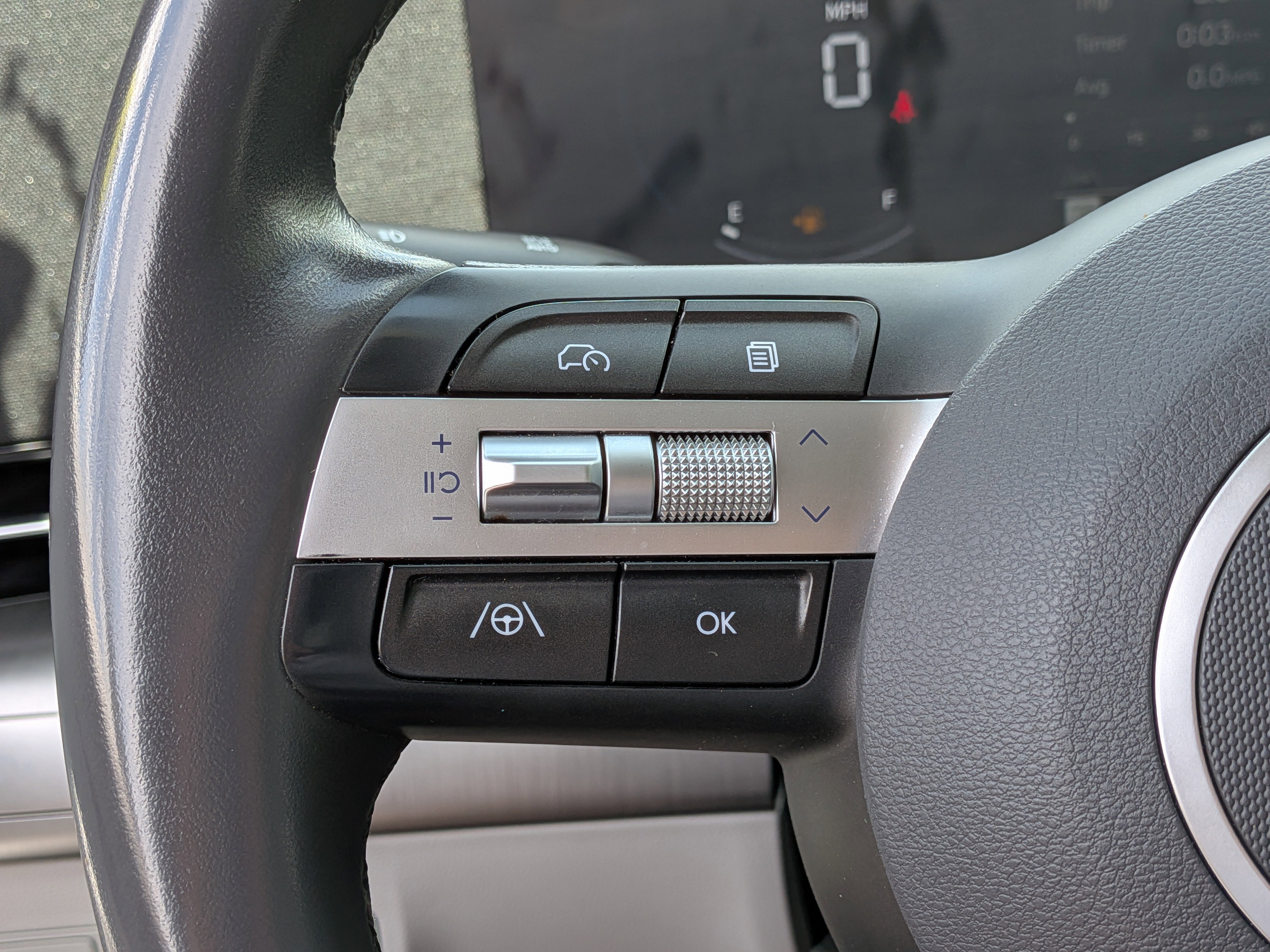 Used 2024 Hyundai Kona SEL image 24