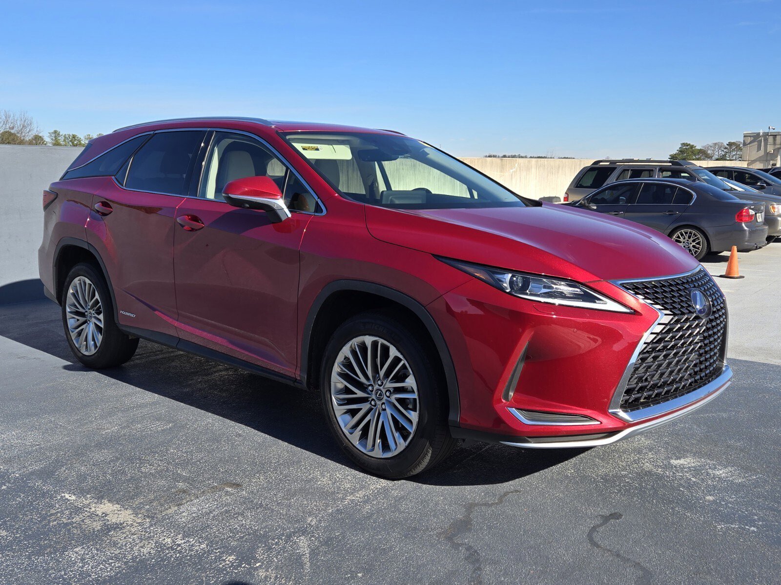 Used 2021 Lexus RX 450hL Luxury image 2